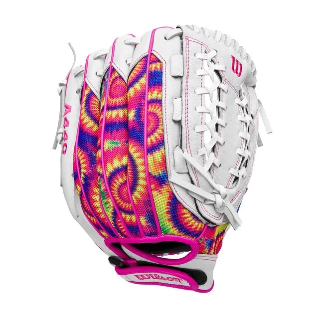 Wilson A440™ Flash™ 12” Youth Fastpitch Softball Glove