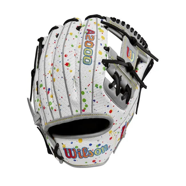 2023 Omaha Refresh A2000 1786SS 11.5” Infield Baseball Glove
