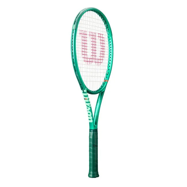 Blade 98 18x20 V10 Tennis Racket